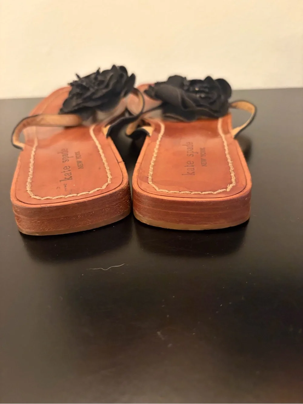 Kate Spade New York Black Flower sandals Made in Italy size 8